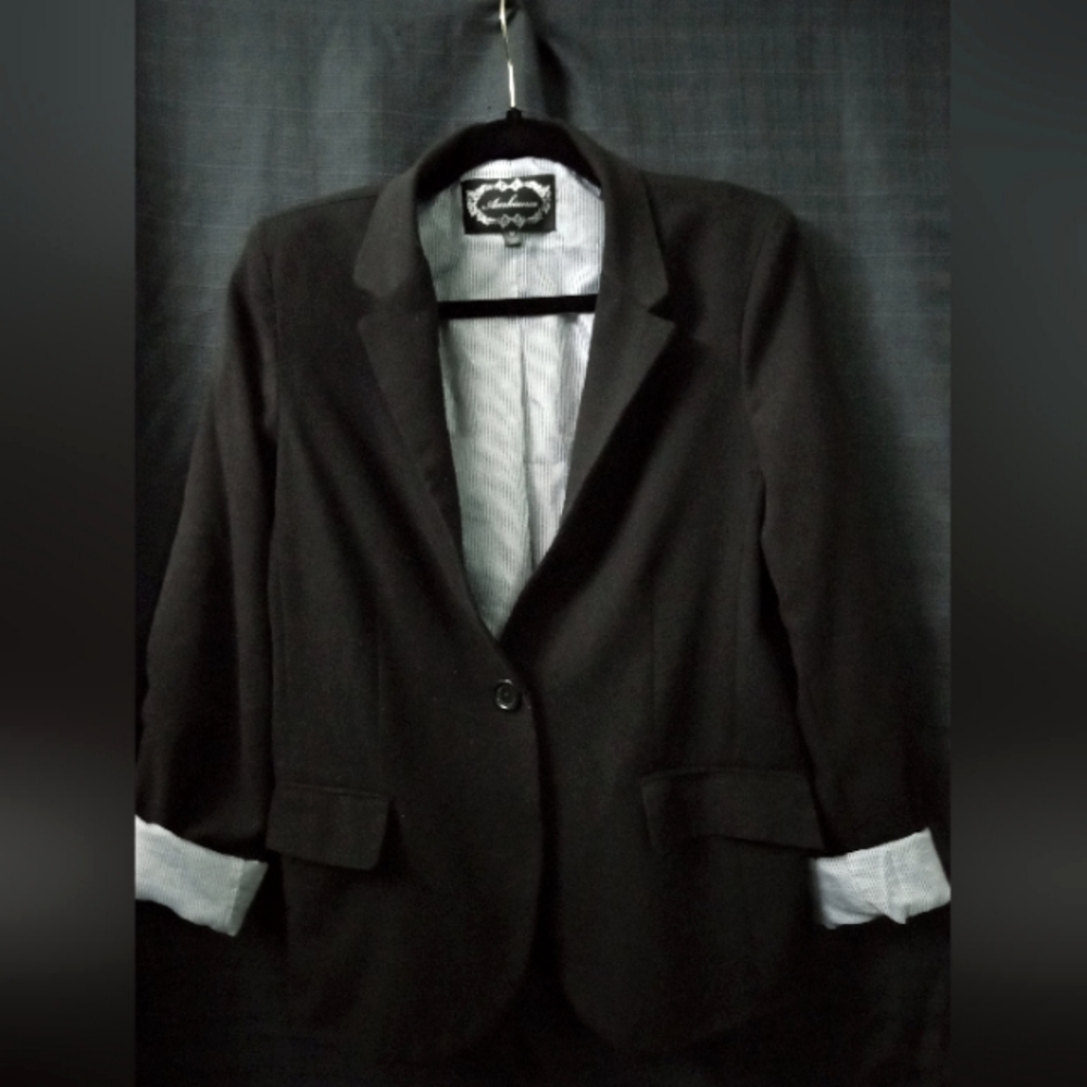 Ambiance/Medium/Black w/ Pinstripe Liner Blazer